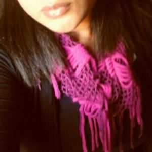 Meet your Posher, Jael